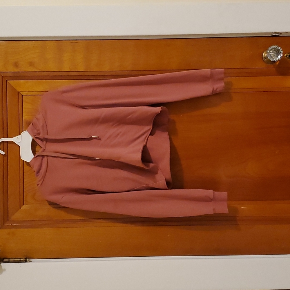 Pink cropped hoodie size M